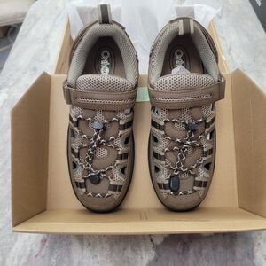 Men's 9.5 Orthofeet Clearwater Brown